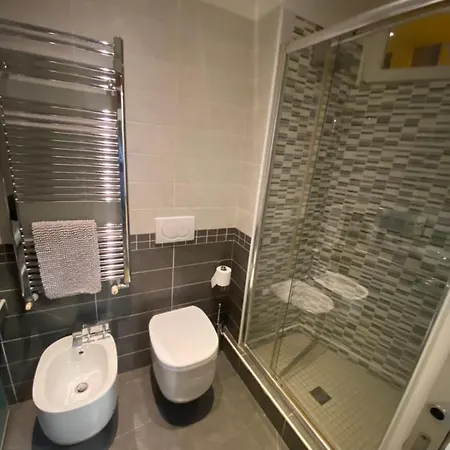 B&B And Home La Piazzetta Della Pioggia Guest house Bologna