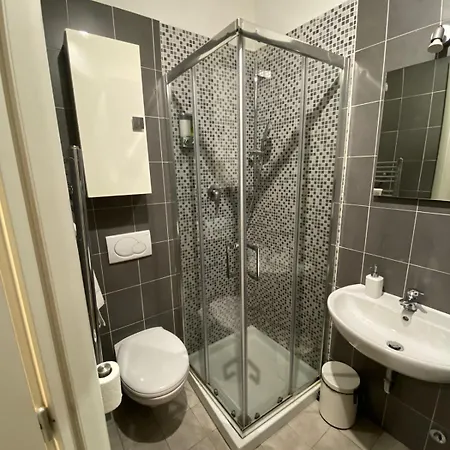 Guest house B&B And Home La Piazzetta Della Pioggia 2*