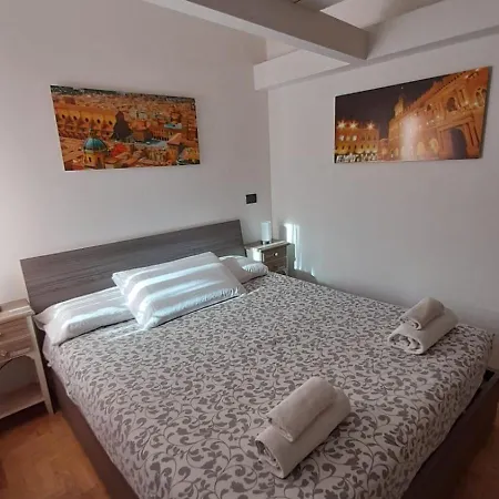 B&B And Home La Piazzetta Della Pioggia Bologna