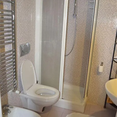 Guest house B&B And Home La Piazzetta Della Pioggia