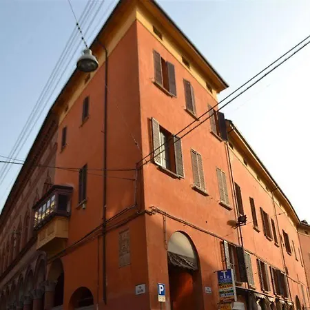 Guest house B&B And Home La Piazzetta Della Pioggia 2*