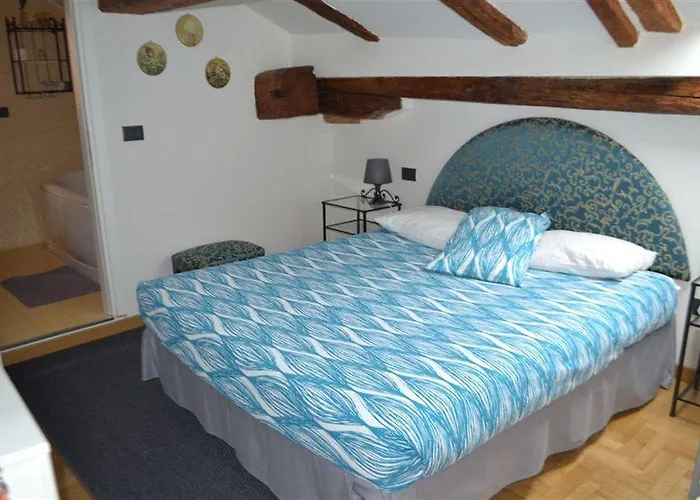 And La Piazzetta Della Pioggia 3* Bologne