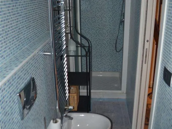 And La Piazzetta Della Pioggia Maison d'hôtes Bologne