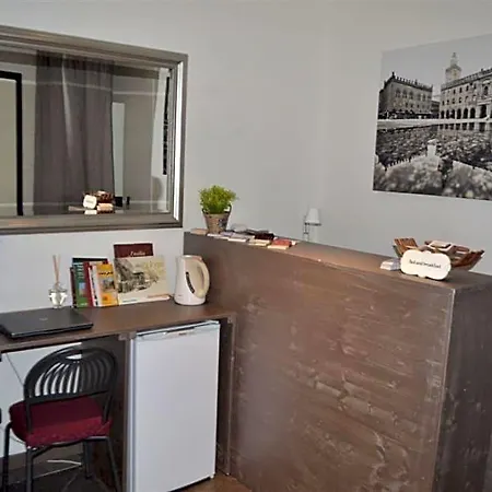 And La Piazzetta Della Pioggia Gæstehus Bologna