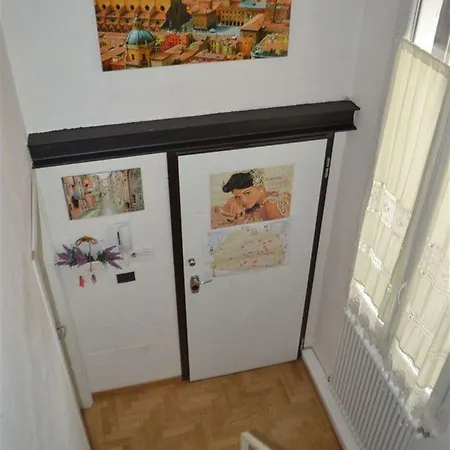 And La Piazzetta Della Pioggia Pensionat 3*