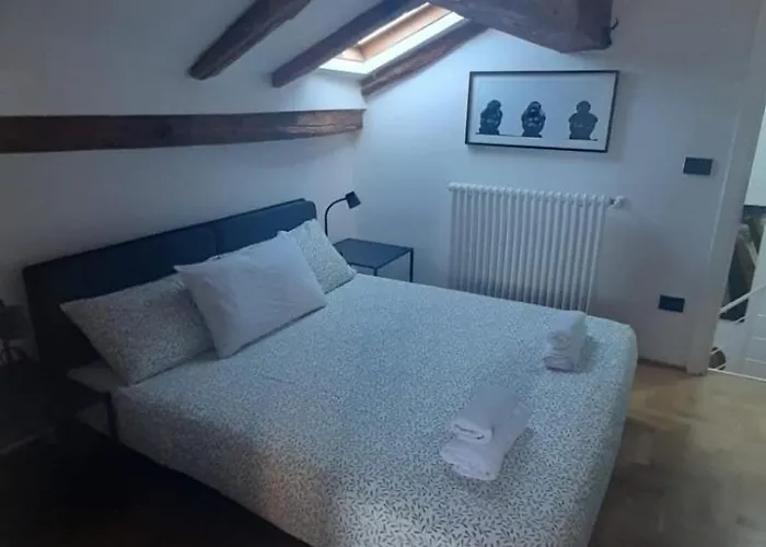 And La Piazzetta Della Pioggia 3* Bolonya