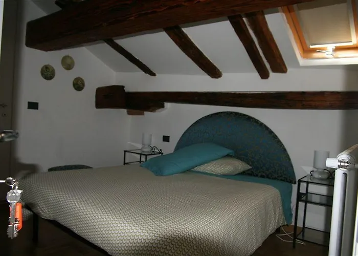 And La Piazzetta Della Pioggia 3* Bologna