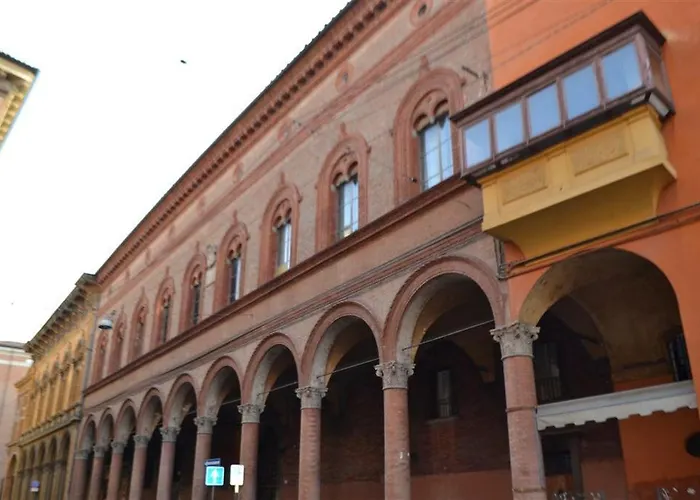 Pensionat And La Piazzetta Della Pioggia