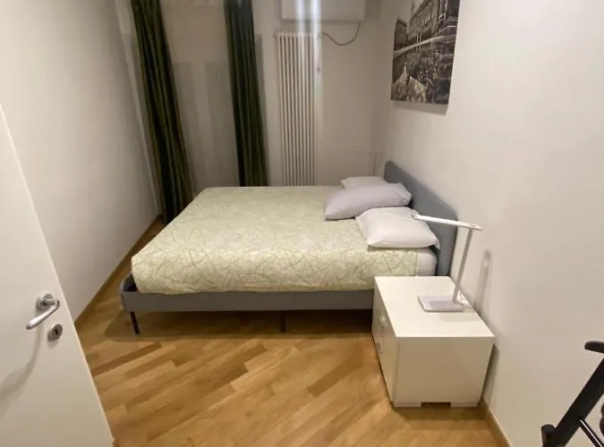 And La Piazzetta Della Pioggia 3* בולוניה